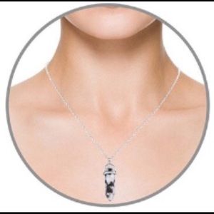 New Crystal Gemstone necklace